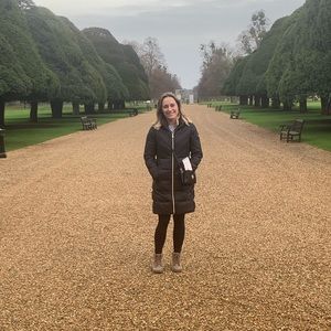 Meet your Posher, Brook